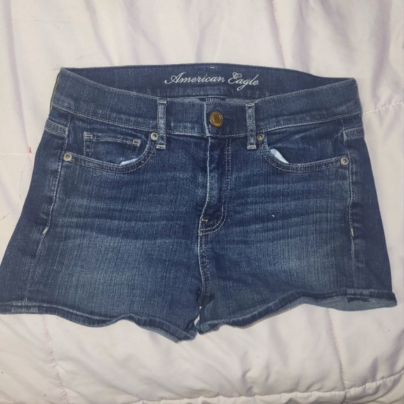 American Eagle Jean Shortso - Picture 1 of 5